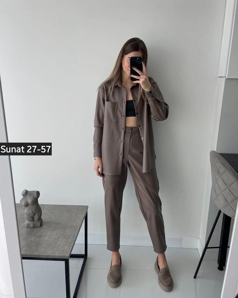 костюм женский,костюм двойка женский,женские брючные костюмы,костюм из экокожи,кожаный брючный костюм женский