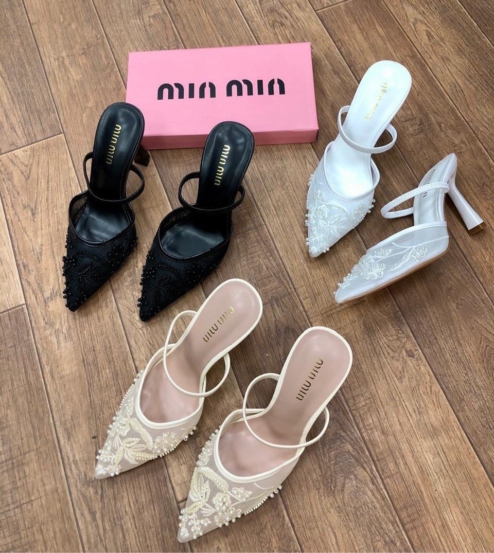 ,босоножки на каблуках,босоножки женские,замшевые босоножки,модные туфли