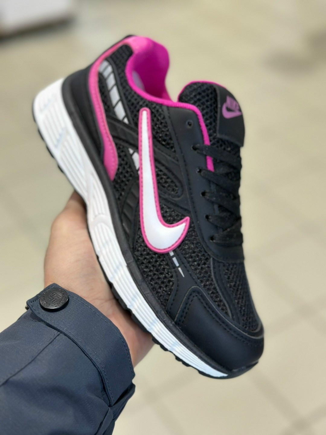 кроссовки nike,женские кроссовки,кроссовки мужской женский nike туризм,кроссовки мужские женские,кроссовки женские nike