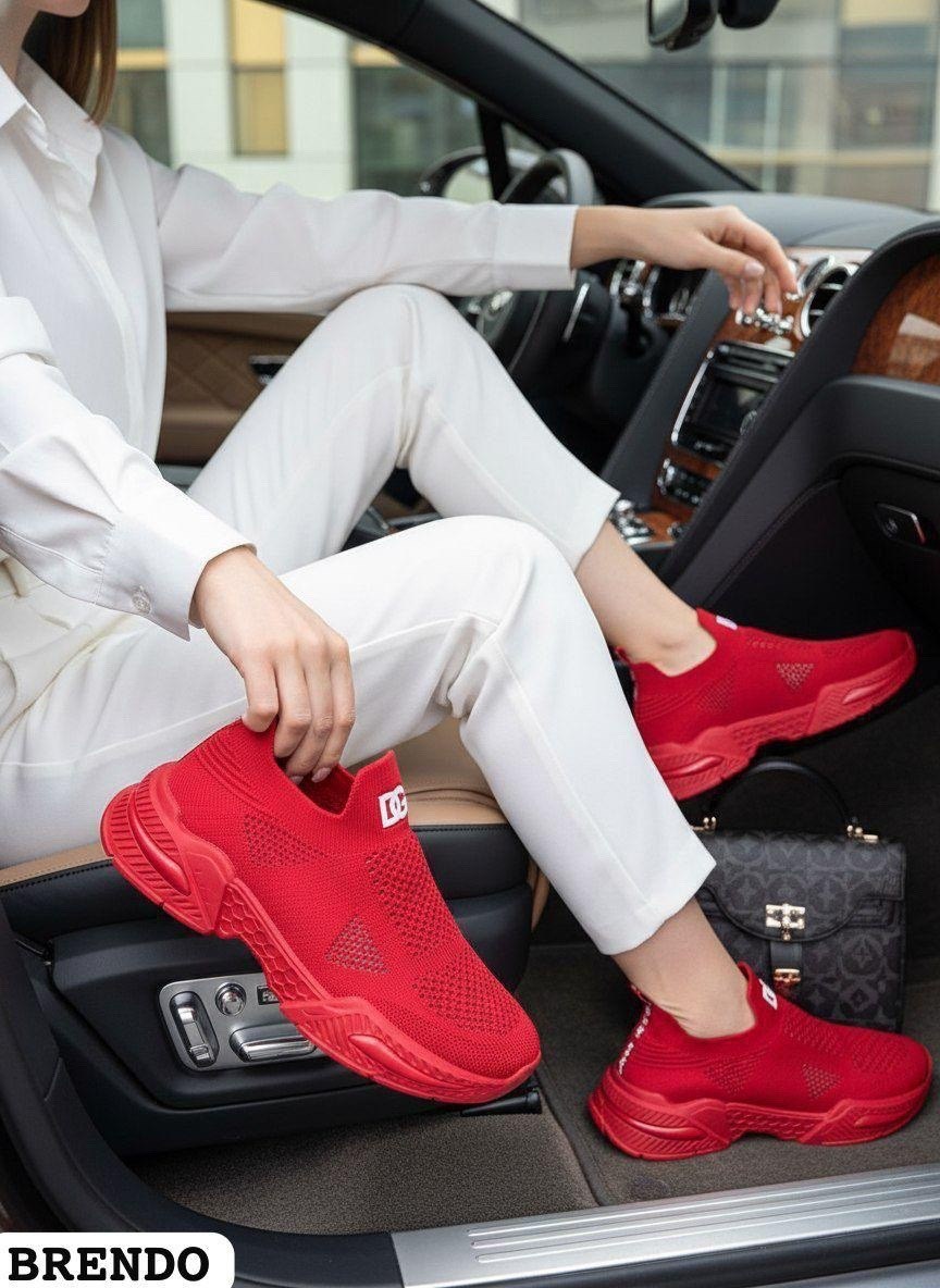 кроссовки женскиe,кроссовки, женская,кроссовки модные,красные кроссовки