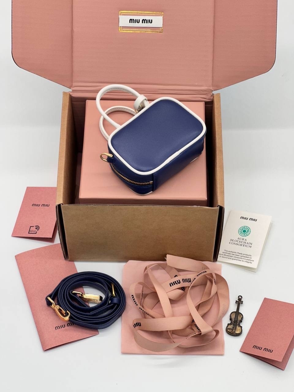 miu miu сумка,сумка,сумочка мини,сумка miu miu женская,аксессуар для сумки