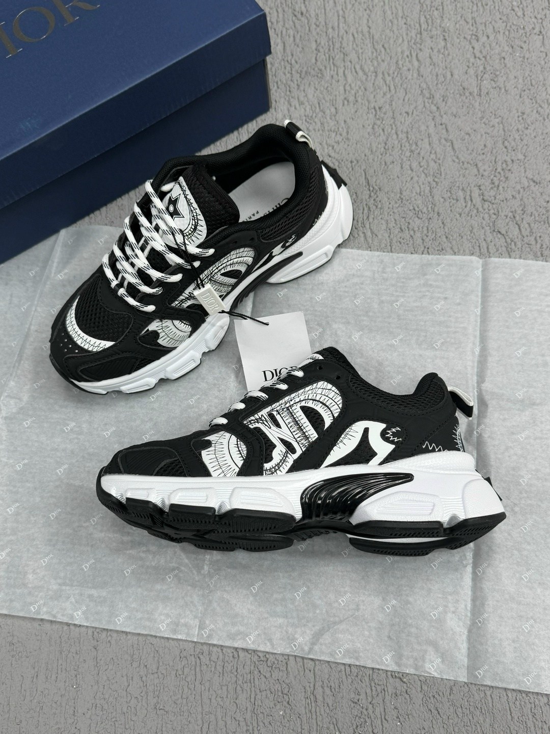 кроссовки dior,кроссовки,кроссовки брендовые,кроссовки christian dior,женские кроссовки