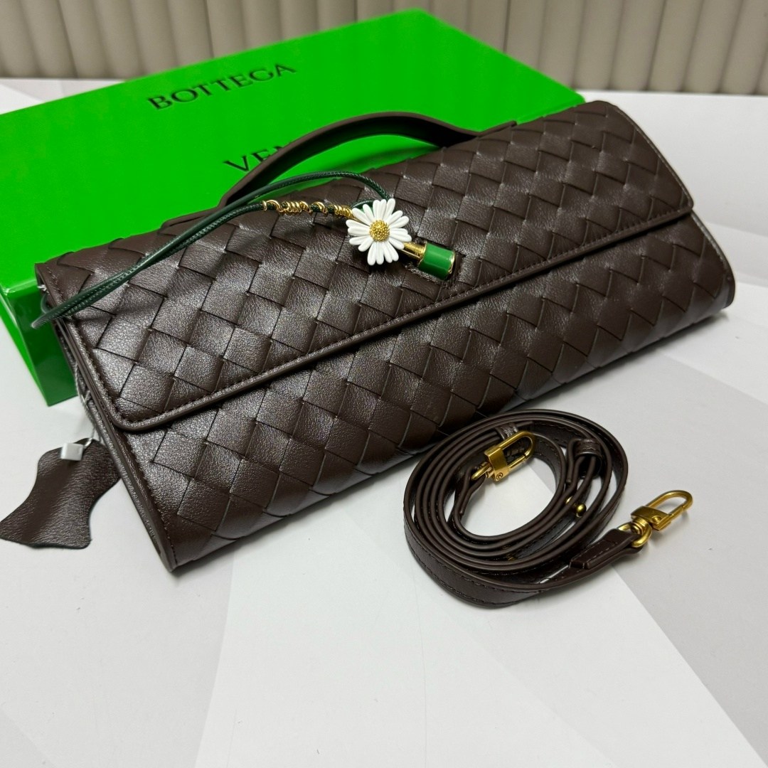 клатч bottega veneta,сумка женская bottega veneta,сумка bottega veneta,клатч bottega veneta andiamo,сумка клатч плетеная в стиле боттега bottega veneta