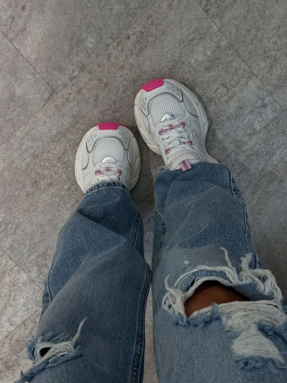 кроссовки женские balenciaga,розовые кроссовки баленсиага track,кроссовки balenciaga,женские кроссовки,кроссовки модные