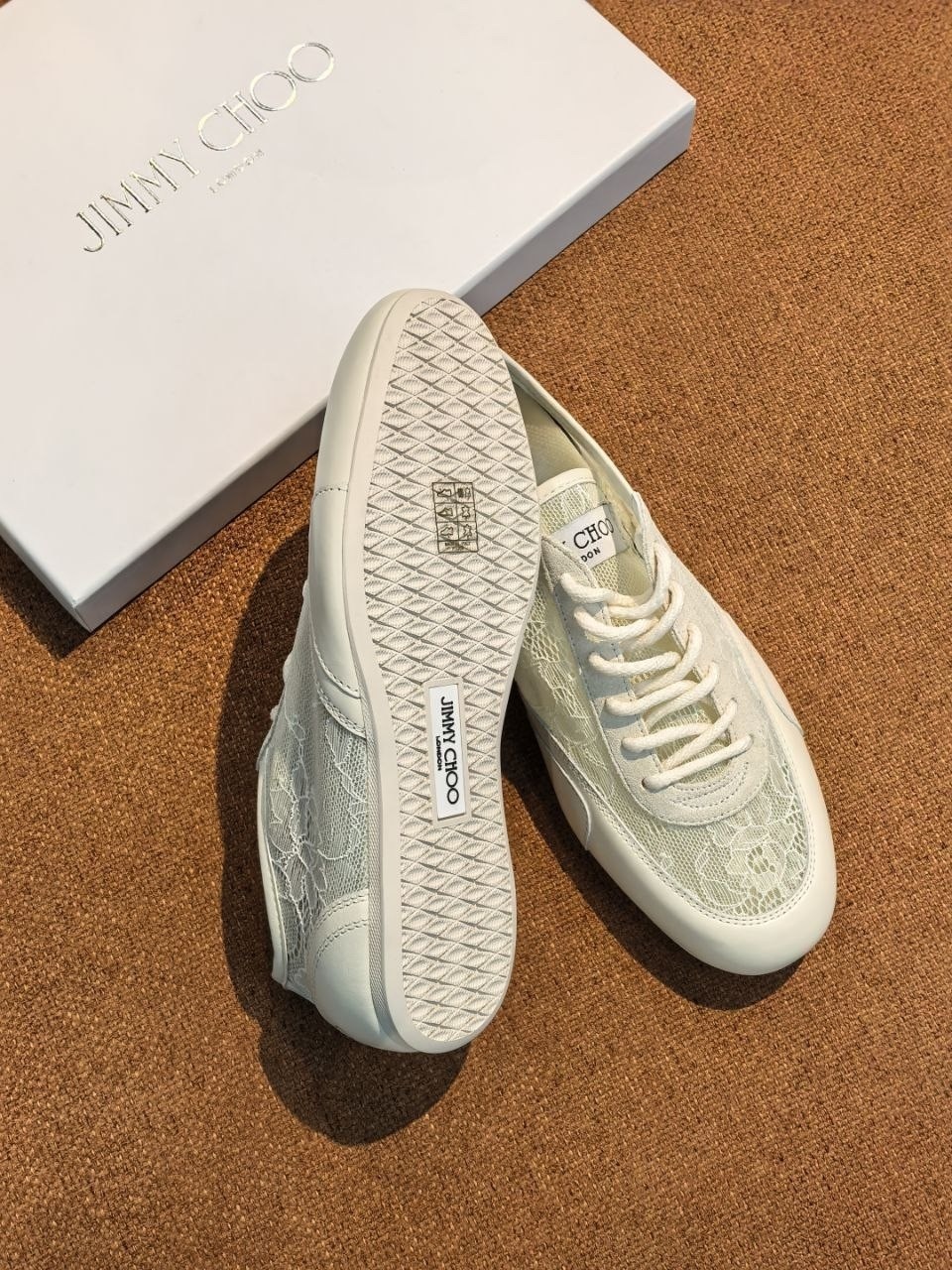 ,brunello cucinelli кроссовки,кроссовки женскиe, женская,модные кроссовки