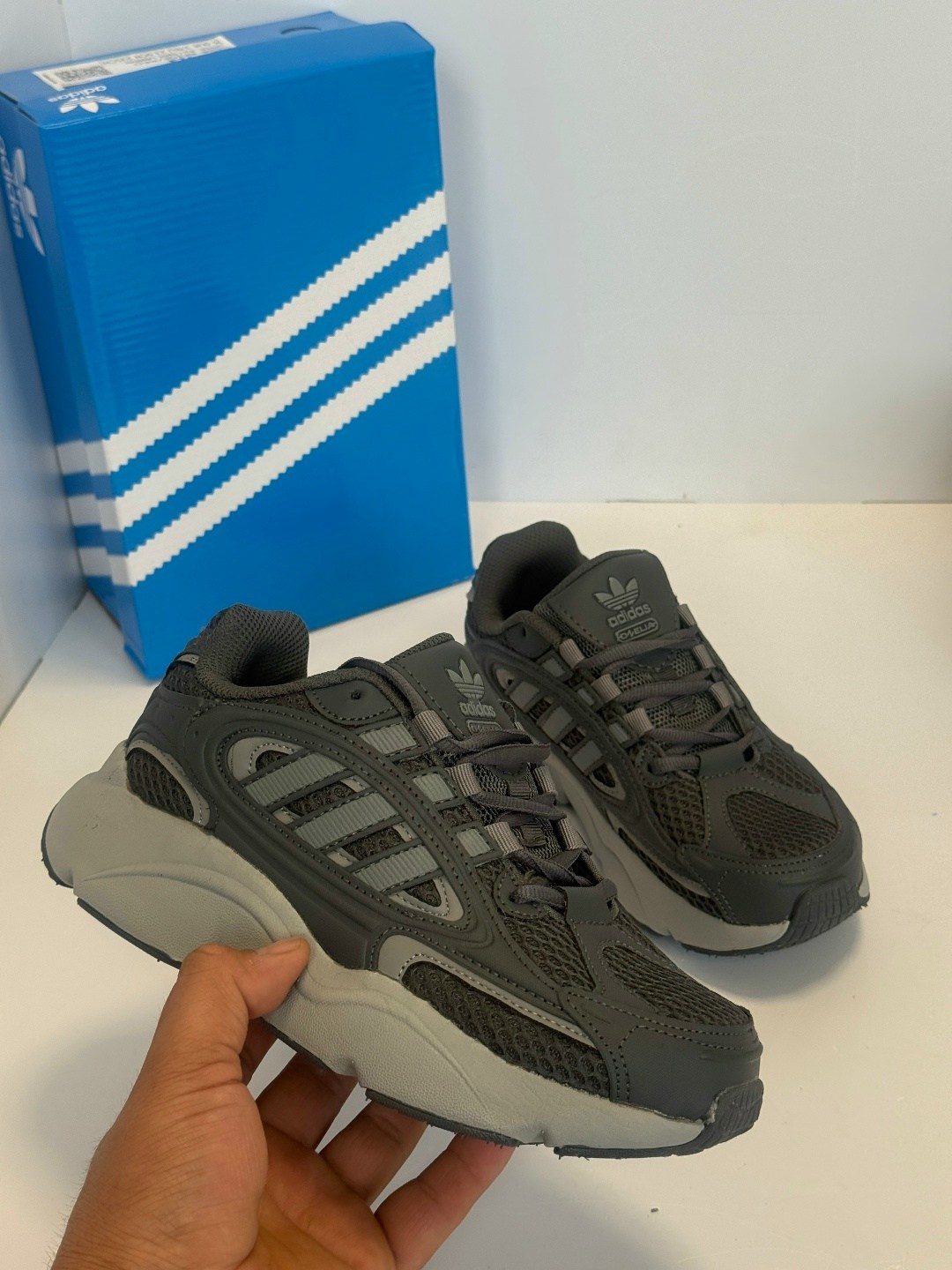 кроссовки мужские adidas,кроссовки adidas,кроссовки adidas original,кроссовки adidas ozmillen,adidas кроссовки унисекс