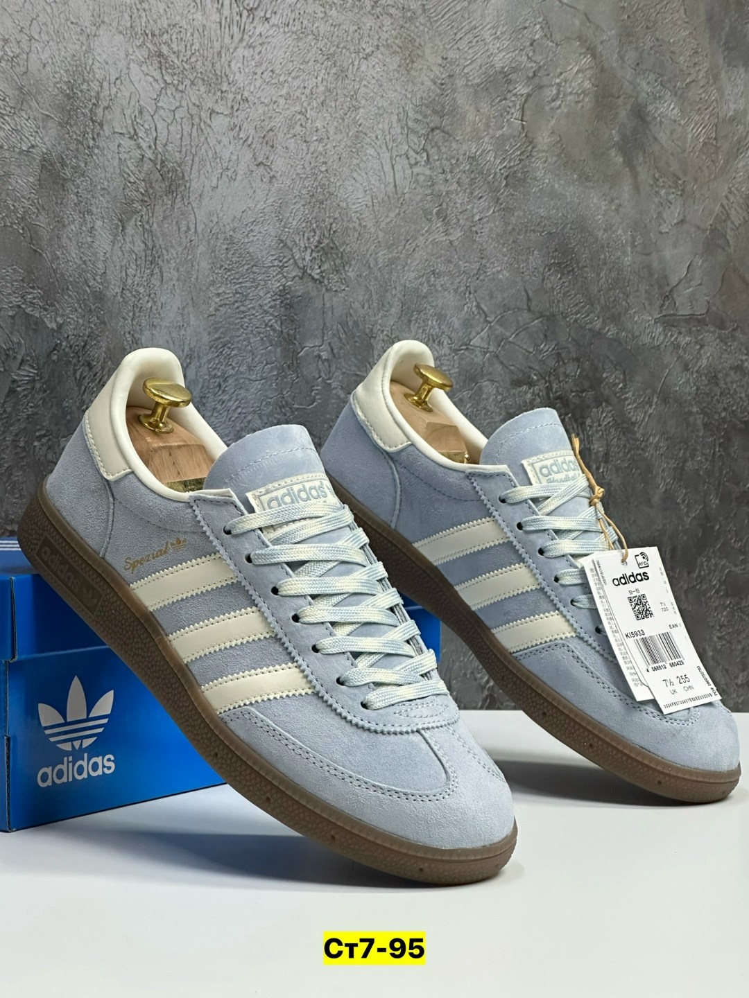 кроссовки adidas spezial,кроссовки adidas,кроссовки adidas spezial голубые,кроссовки adidas handball spezial,мужские кроссовки adidas