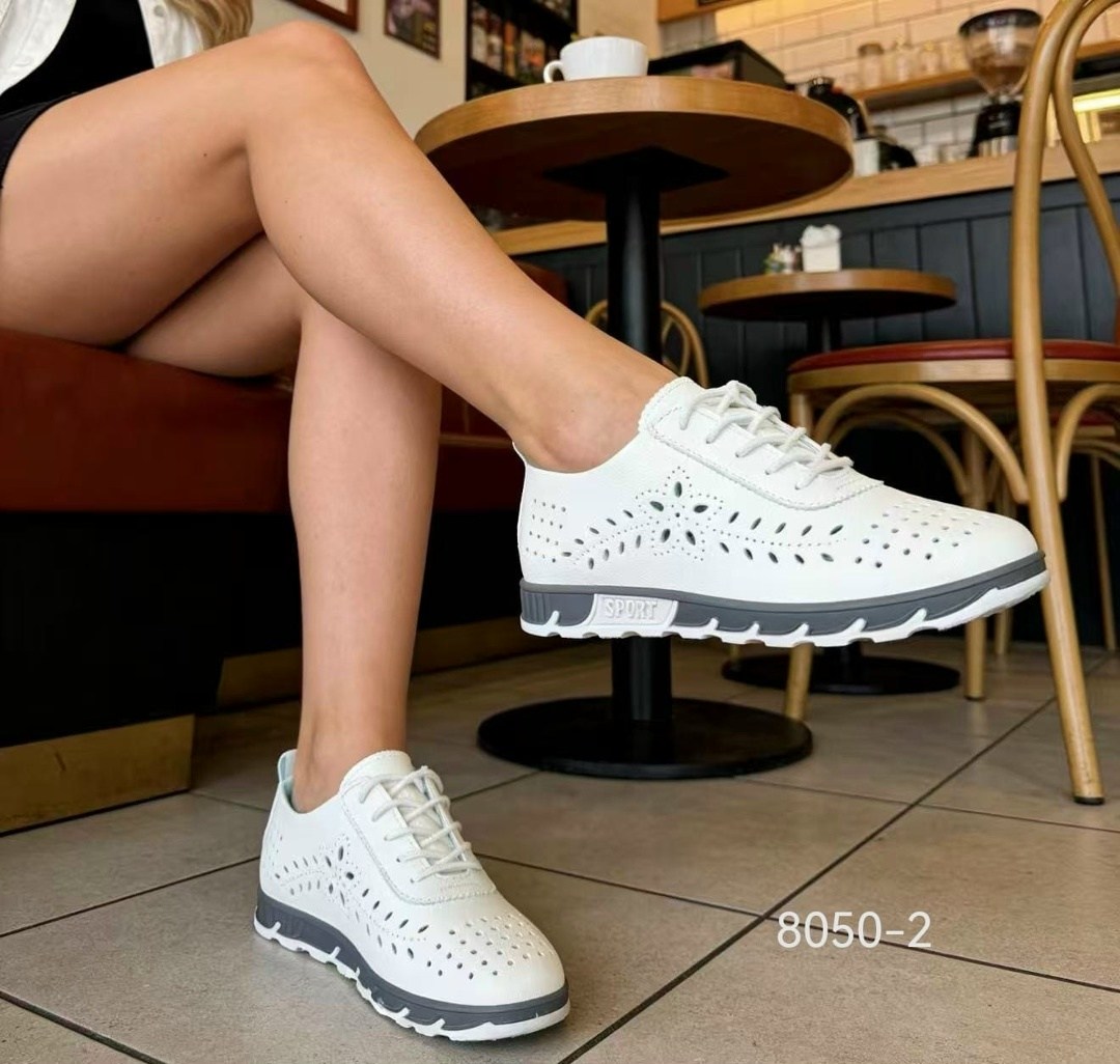 ,женские кроссовки,кроссовки летние с перфорацией,белые кроссовки,белые кроссовки женские
