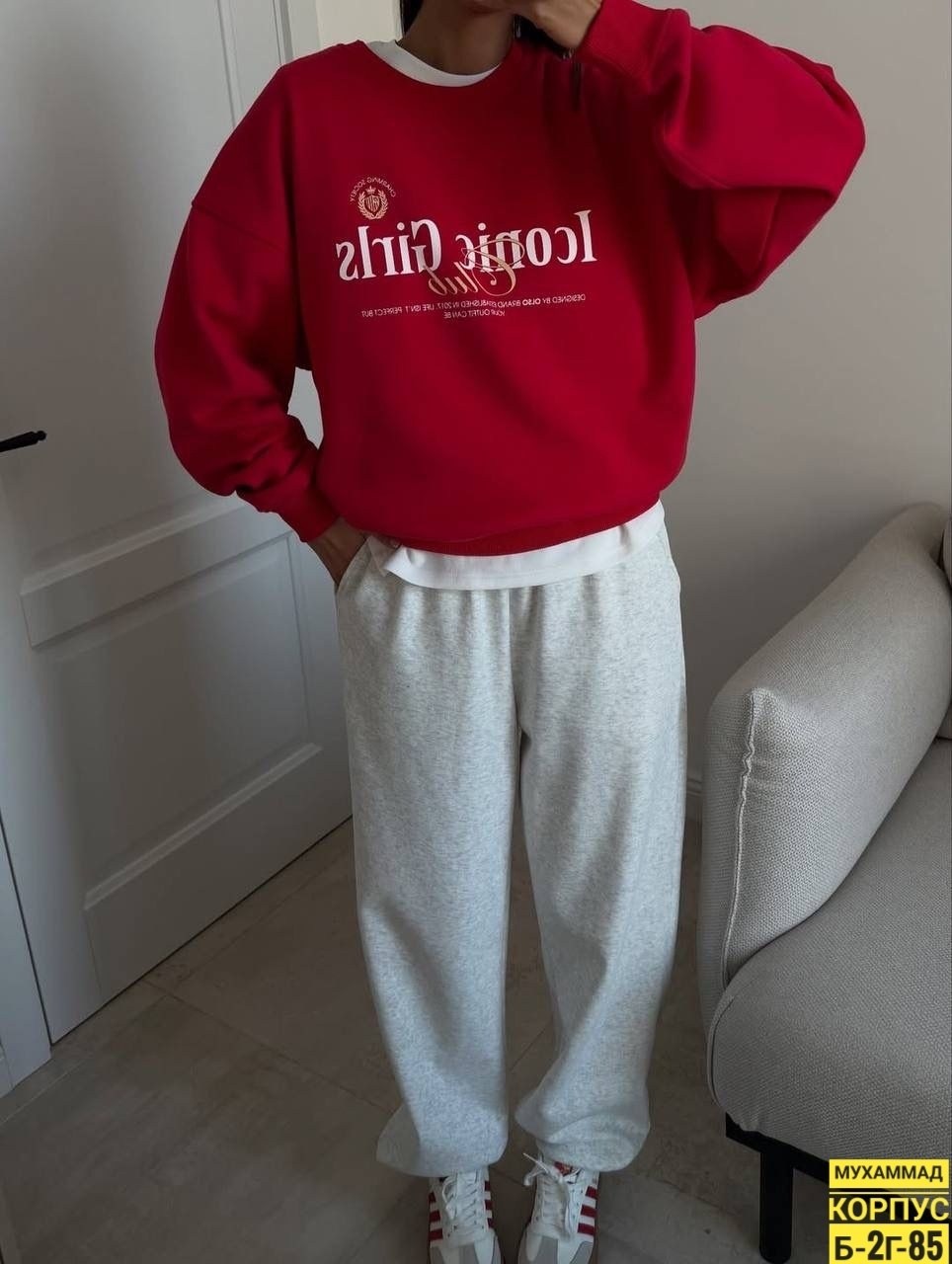 женский свитшот,свитшот оверсайз красный с принтом old money assertive,свитшот,свитшот спортивный женский,свитшот оверсайз с вышивкой