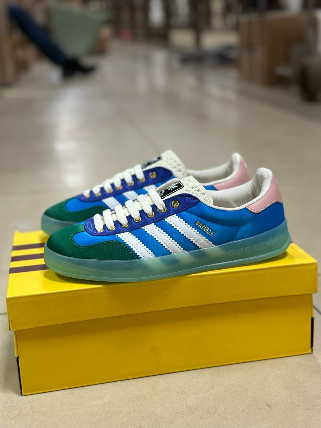 ,кроссовки adidas,кроссовки мужские женские adidas,кроссовки gazelle adidas,gazelle adidas