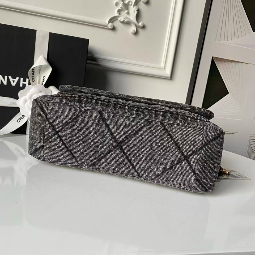 сумка chanel,женская сумка chanel,джинсовая сумка шанель,сумка шанель,chanel classic flap bag