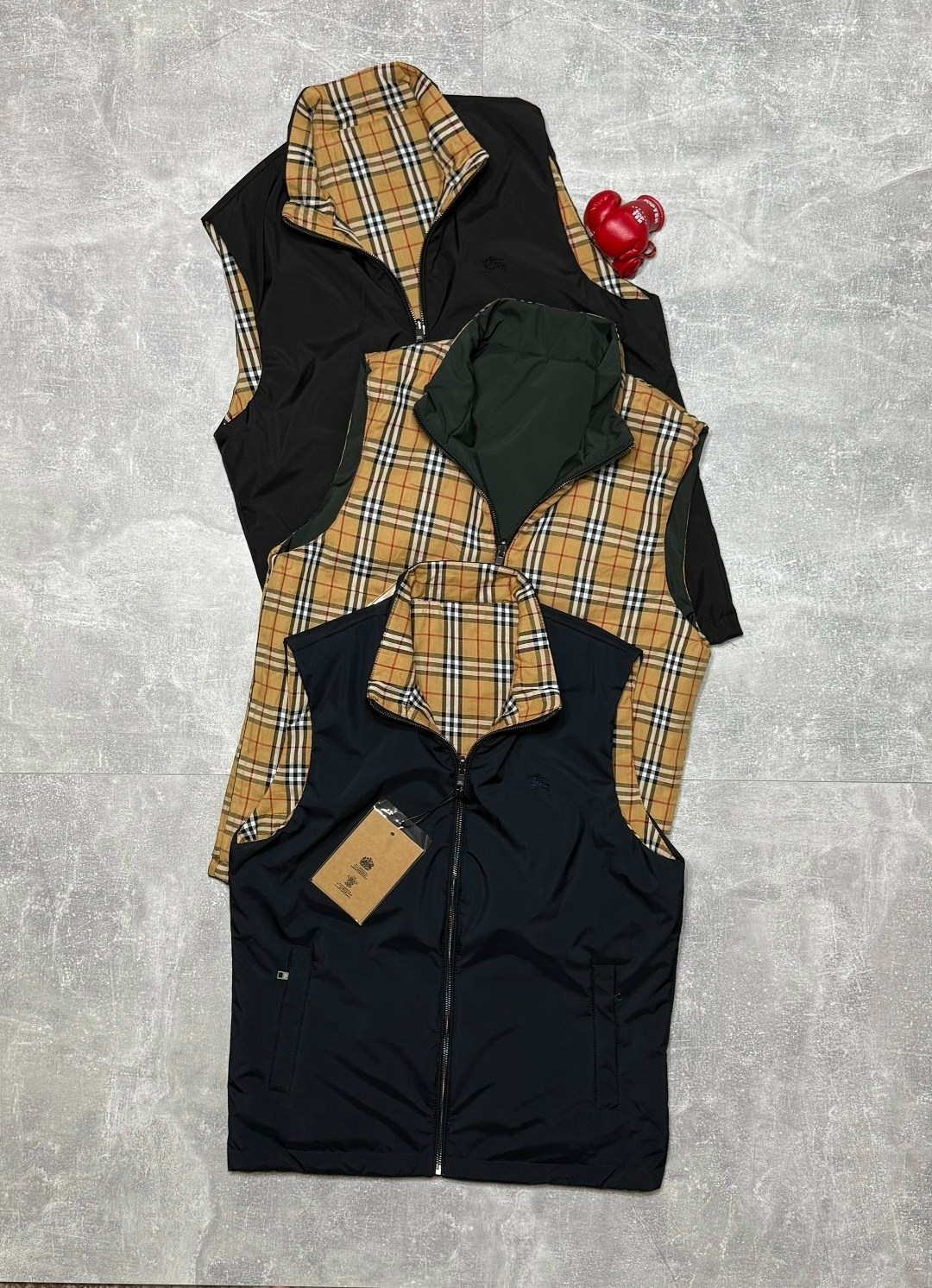 жилетка burberry,жилетка,жилет мужской,жилетка двухсторонняя,жилет burberry