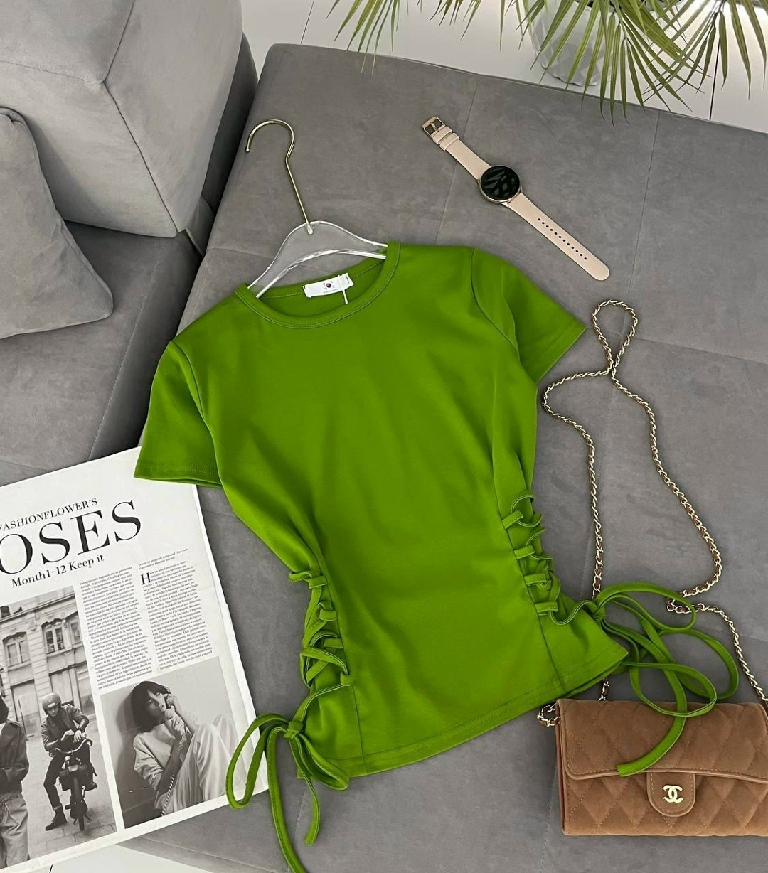 футболки женская,футболка со шнуровкой женские,красные футболки,модные футболки,стильная футболка