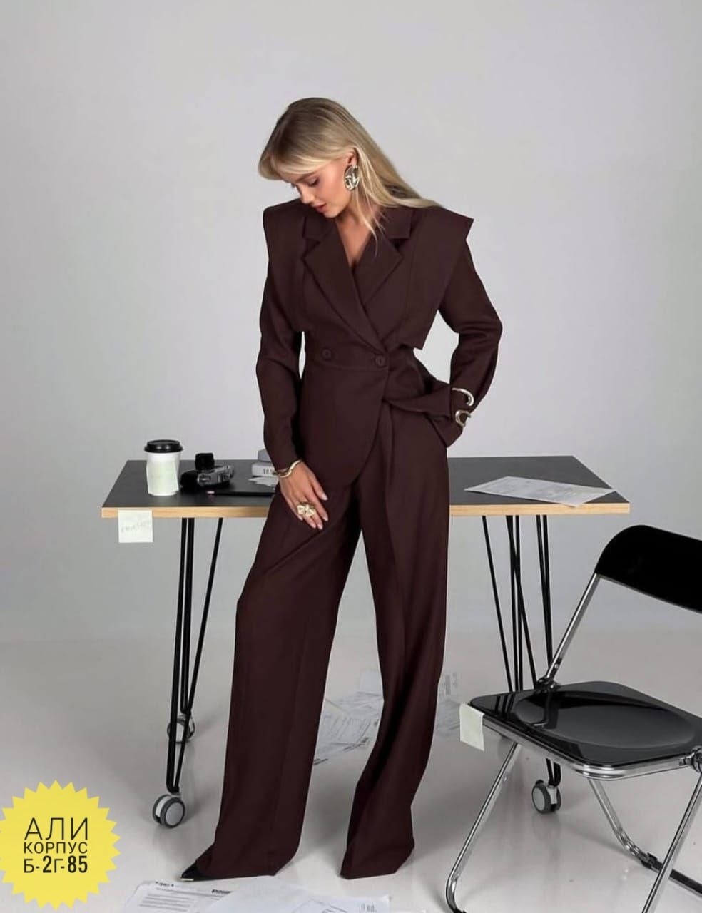 брючный костюм,серый брючный костюм,брючный костюм деловой с пиджаком sanro 322318520,серый костюм женский брючный,костюм женский брючный