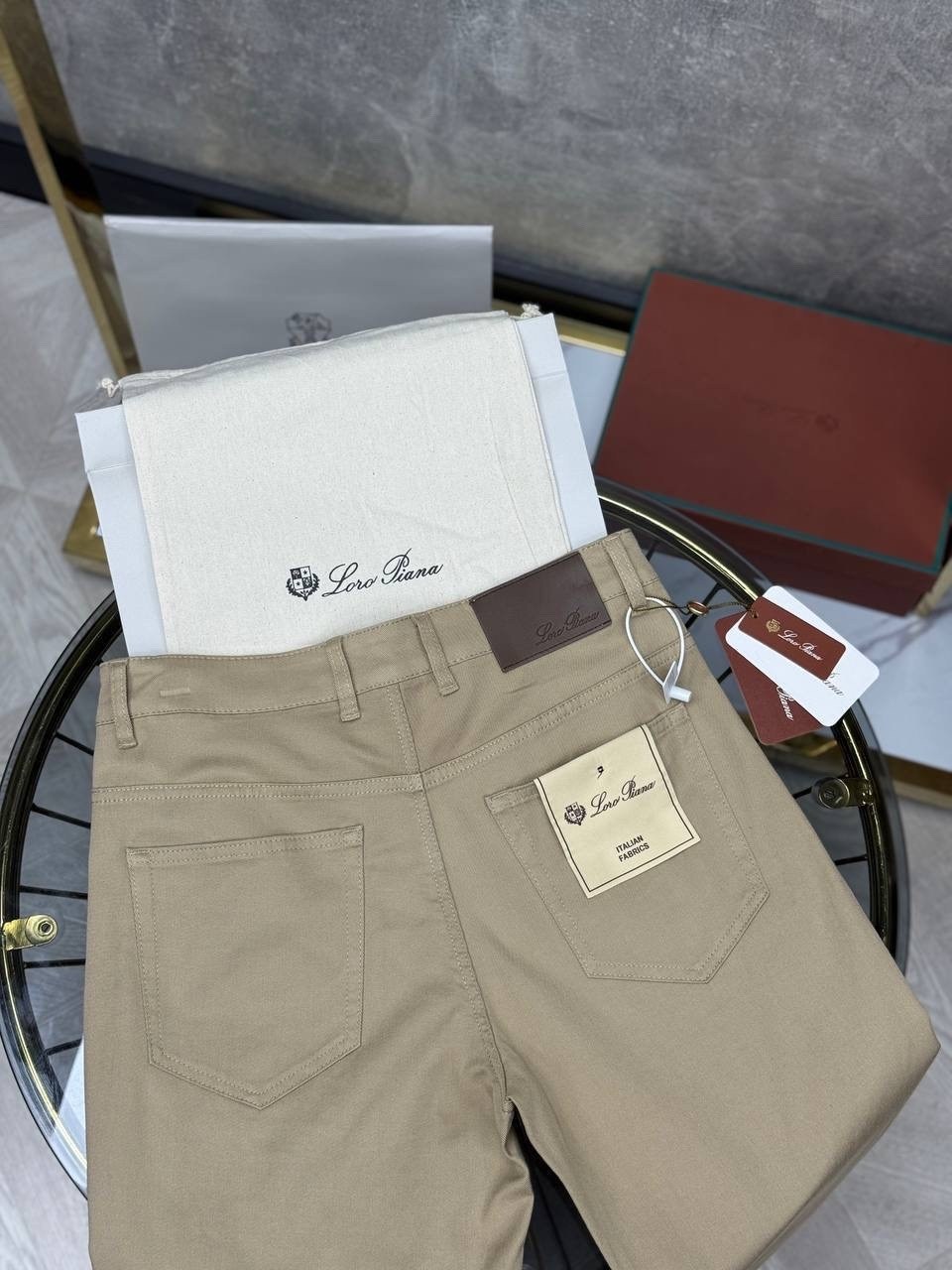 мужские брюки,бежевые брюки,повседневные брюки,брюки джинсы,мужская мода