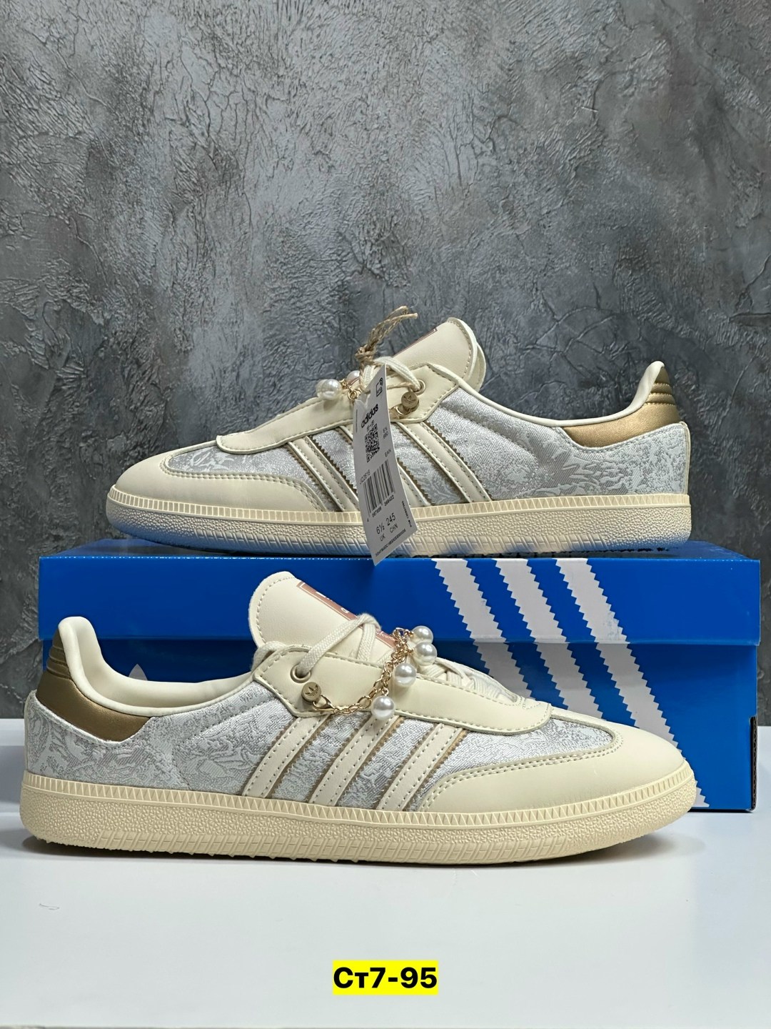 ,кроссовки adidas,кроссовки женские adidas,кеды adidas originals samba og,кроссовки мужские adidas gazelle