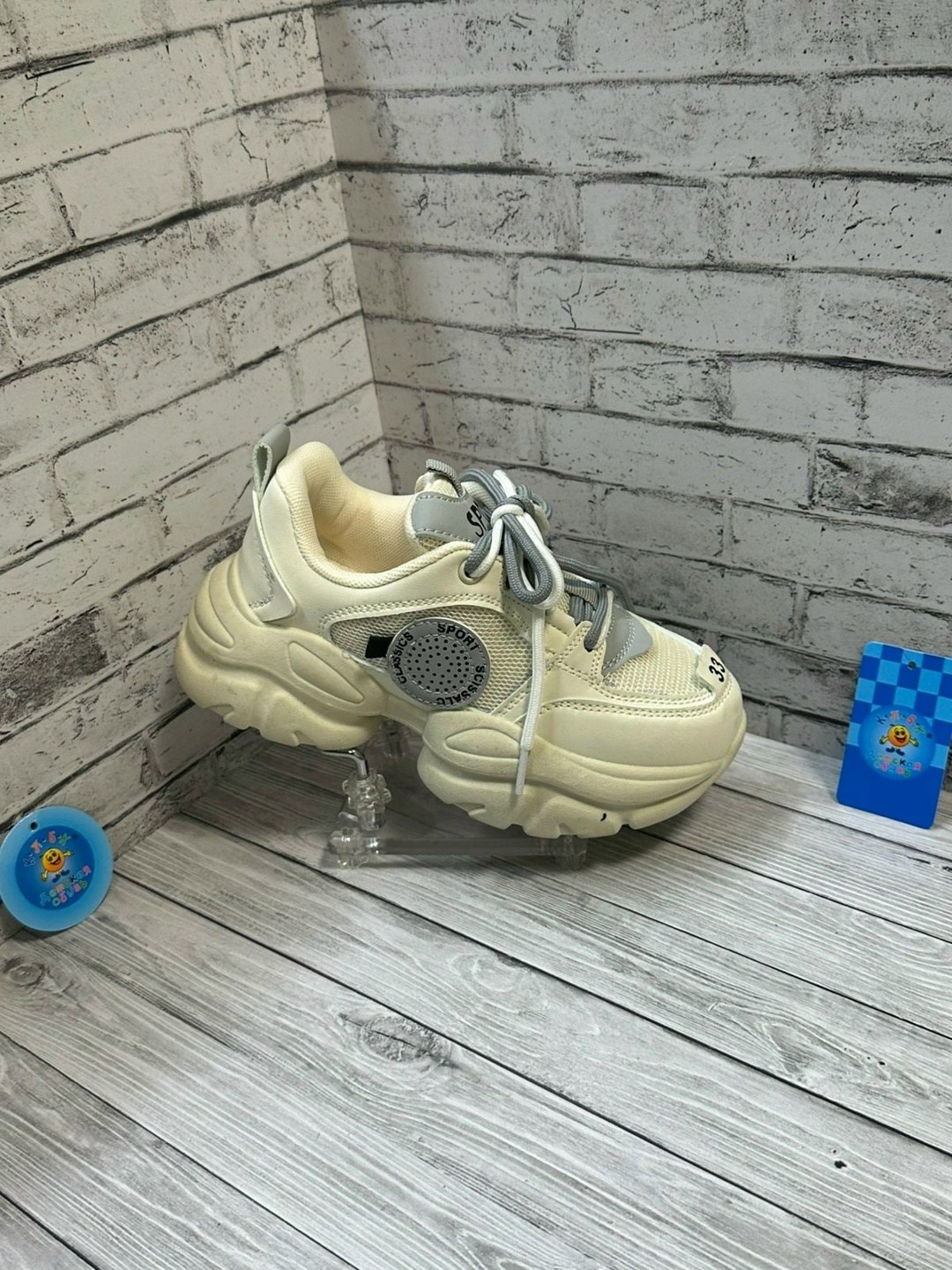 кроссовки женскиe,кроссовки,массивные кроссовки женские,кроссовки для женщин,модные кроссовки