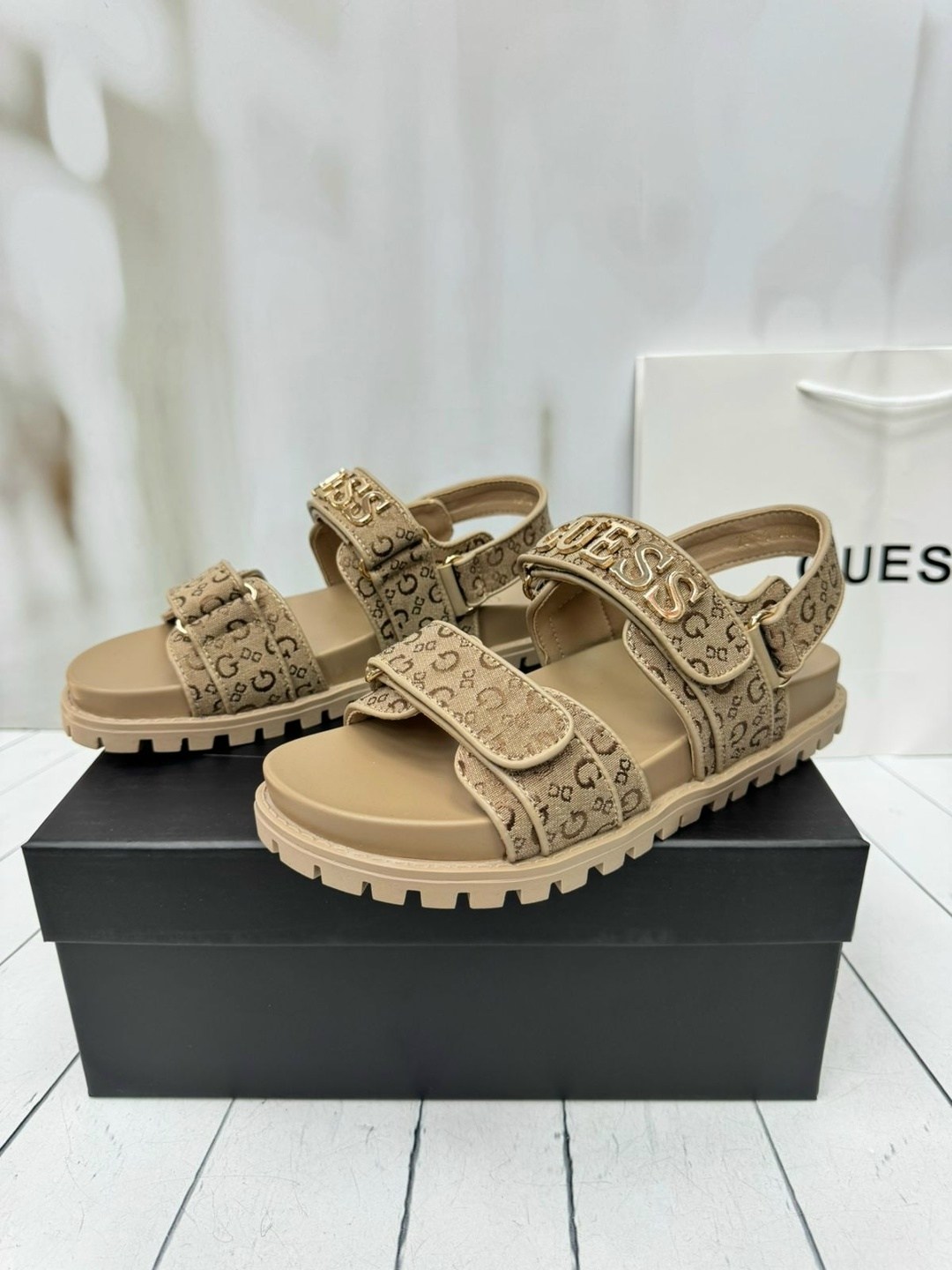 сандалии guess,сандалии guess сандалии,босоножки guess,сандали guess fl6fbsfal03 бежевый,,сандалии guess fabelis