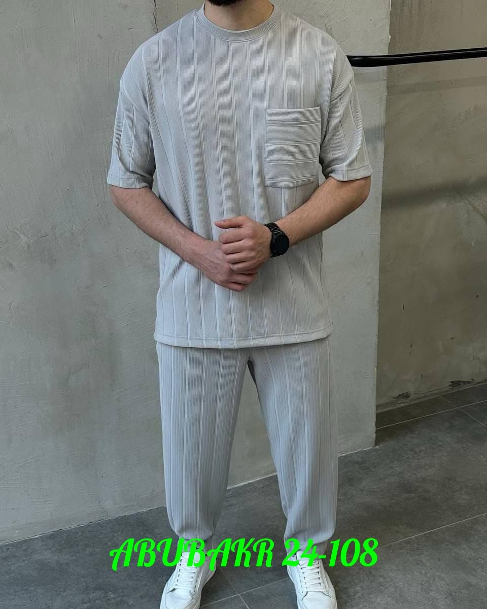 мужской костюм черный,мужская мода,костюм с футболкой,костюм черный,костюм двойка лапша