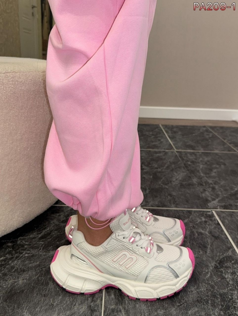 кроссовки женские balenciaga,розовые кроссовки баленсиага track,кроссовки balenciaga,женские кроссовки,кроссовки модные