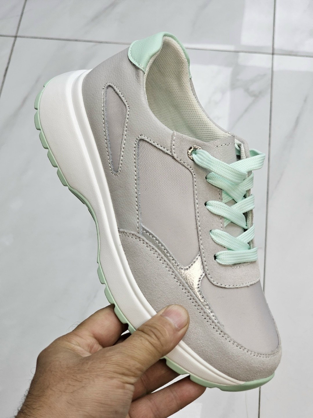 ,кроссовки gucci,женские кроссовки,кроссовки гуччи серых,кеды гуччи серые