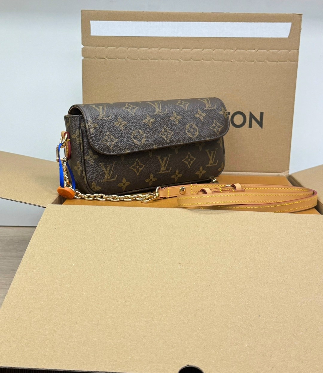 louis vuitton сумка на плечо,женская сумка louis vuitton,сумка louis vuitton,сумка луи виттон,lv louis vuitton женская модная классическая сумка через плечо