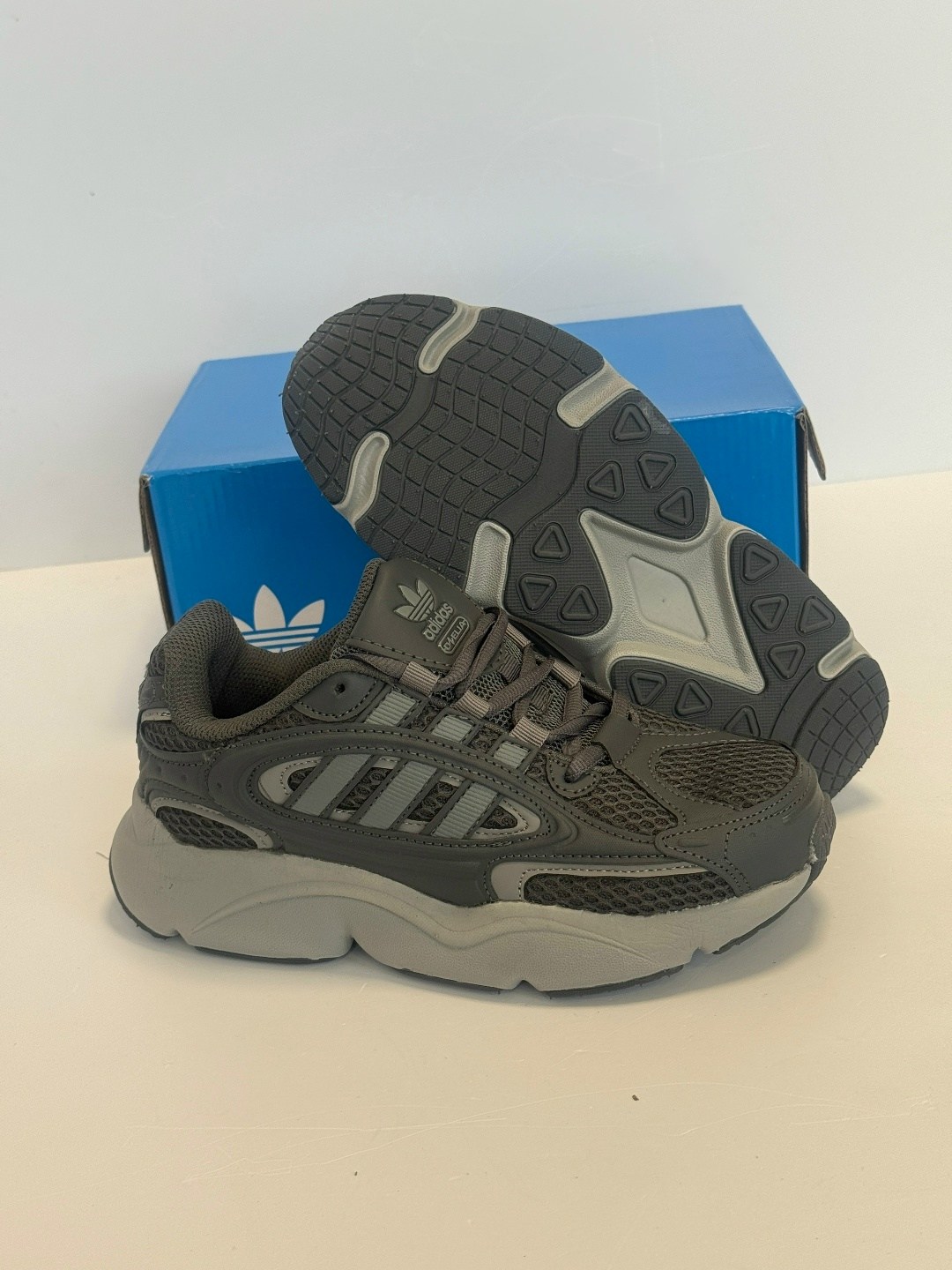 кроссовки мужские adidas,кроссовки adidas,кроссовки adidas original,кроссовки adidas ozmillen,adidas кроссовки унисекс