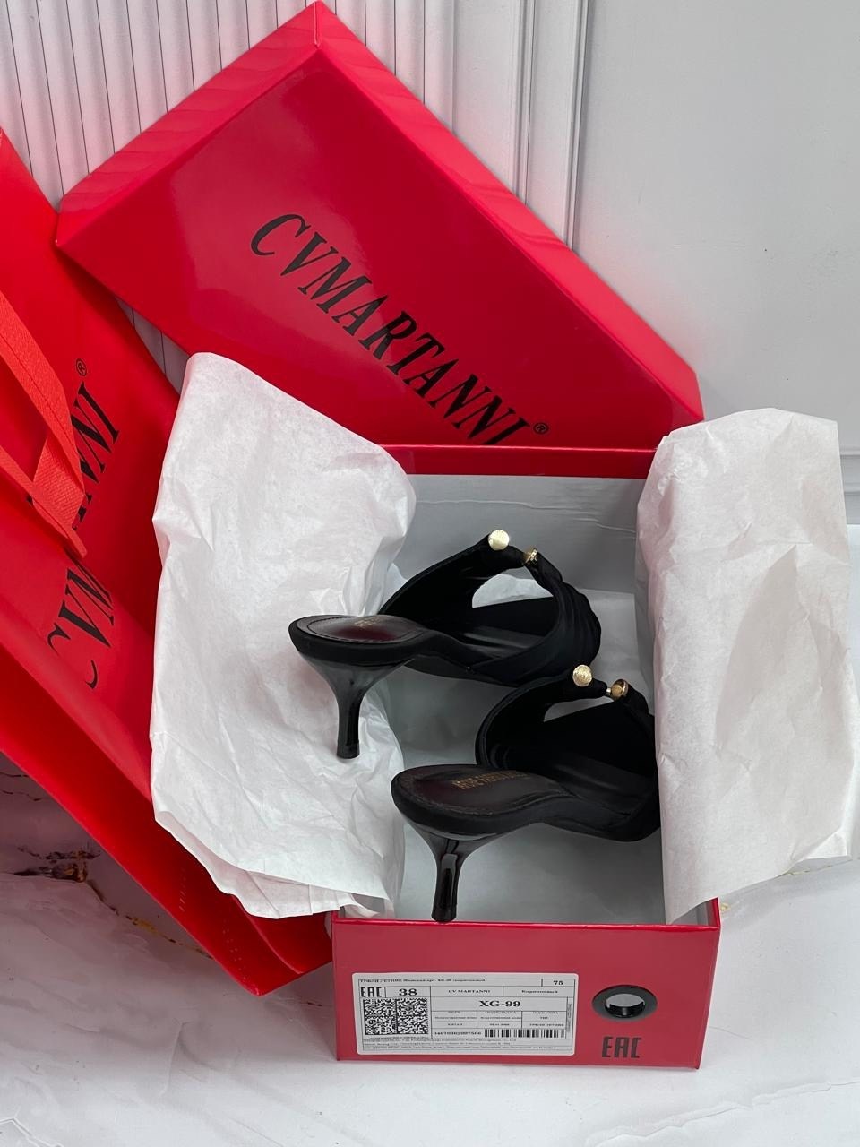 ,мюли женские,мюли на каблуке,туфли yves saint laurent,туфли saint laurent