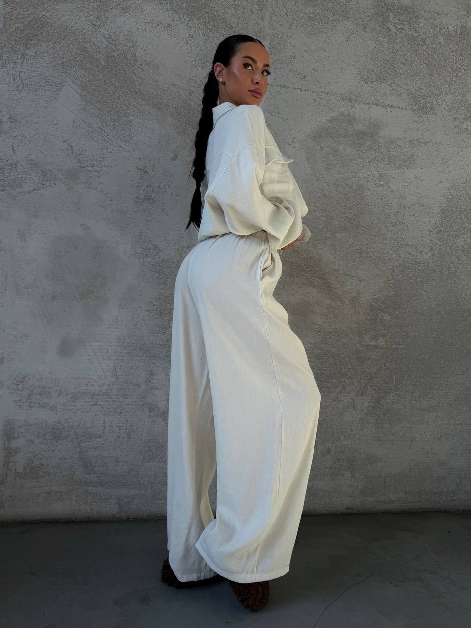 костюм женский льняной летний комплект рубашка и брюки бежевый,брючный костюм,стильные костюмы,льняной костюм с брюками,костюм молочный