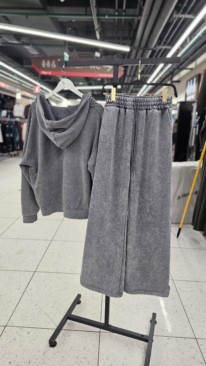 костюм спортивный,спортивный костюм женский,теплый костюм,утепленный костюм,спортивный костюм теплый женский