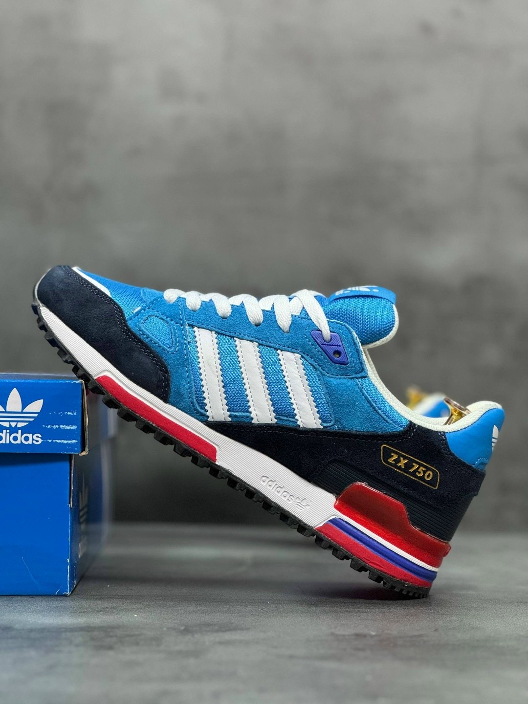 кроссовки adidas zx 750,кроссовки адидас zx 750,adidas zx 750,adidas originals zx 750,кроссовки мужские adidas zx 750