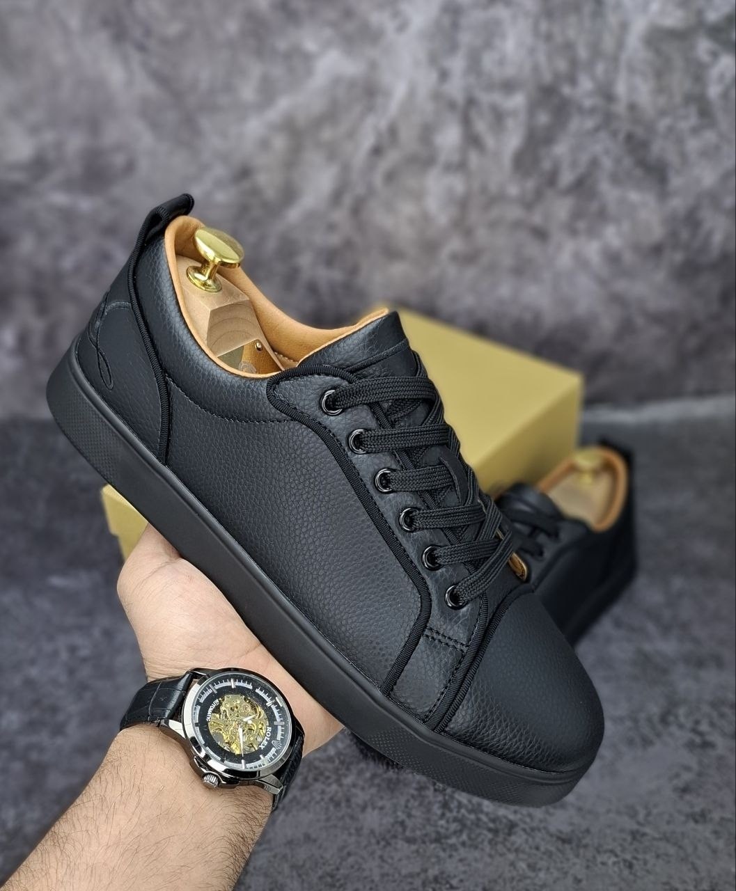 christian louboutin кеды мужские,louboutin мужские кеды,кеды кожаные мужские,кеды christian louboutin,кроссовки christian louboutin