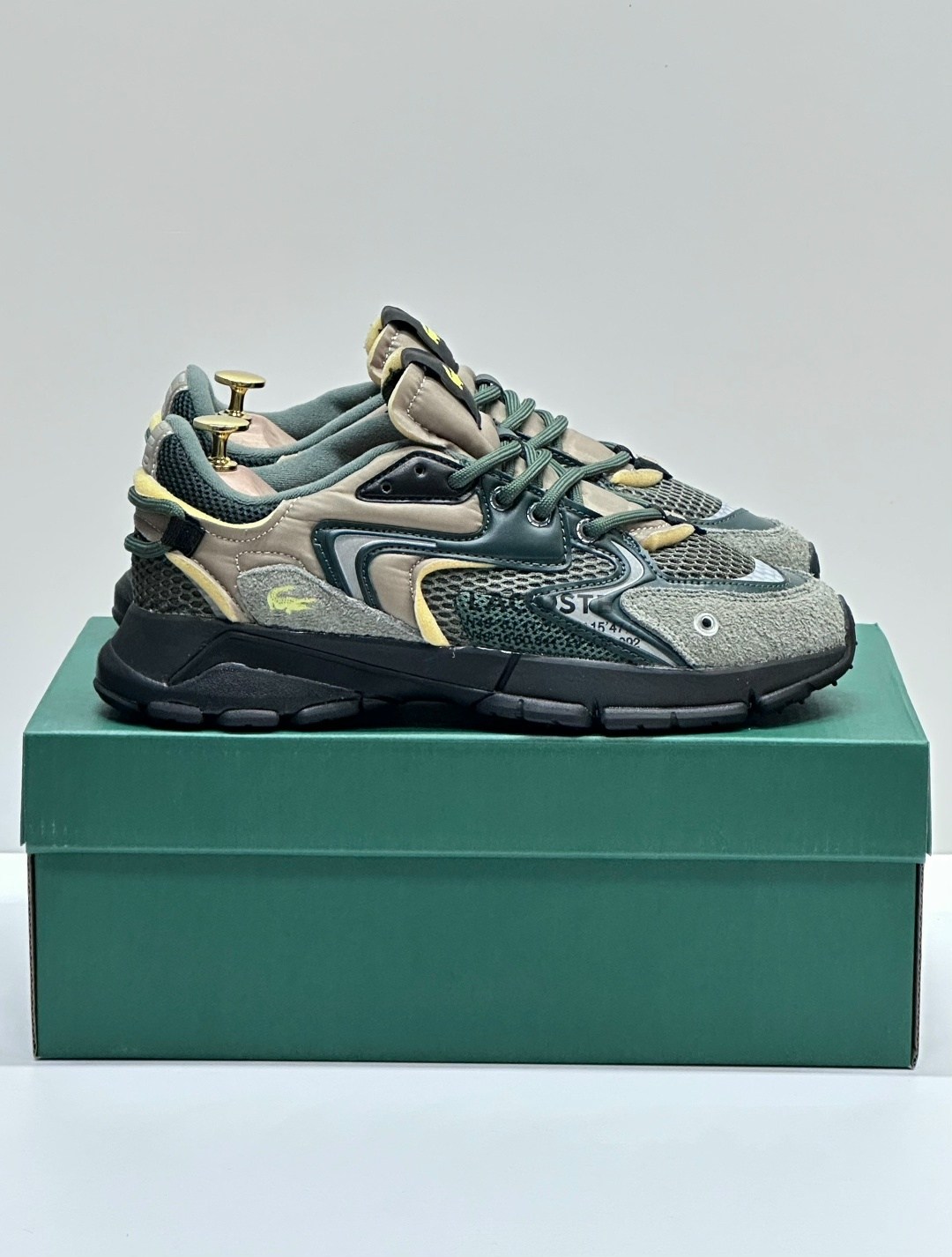 lacoste кроссовки,кроссовки,кроссовки мужские lacoste,мужские кроссовки,кроссовки для мужчин