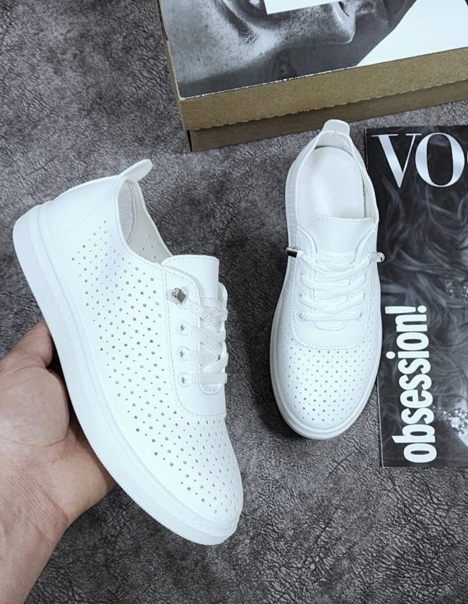 кеды женски,кроссовки женские с перфорацией,кеды с перфорацией,,кеды с перфорацией женские