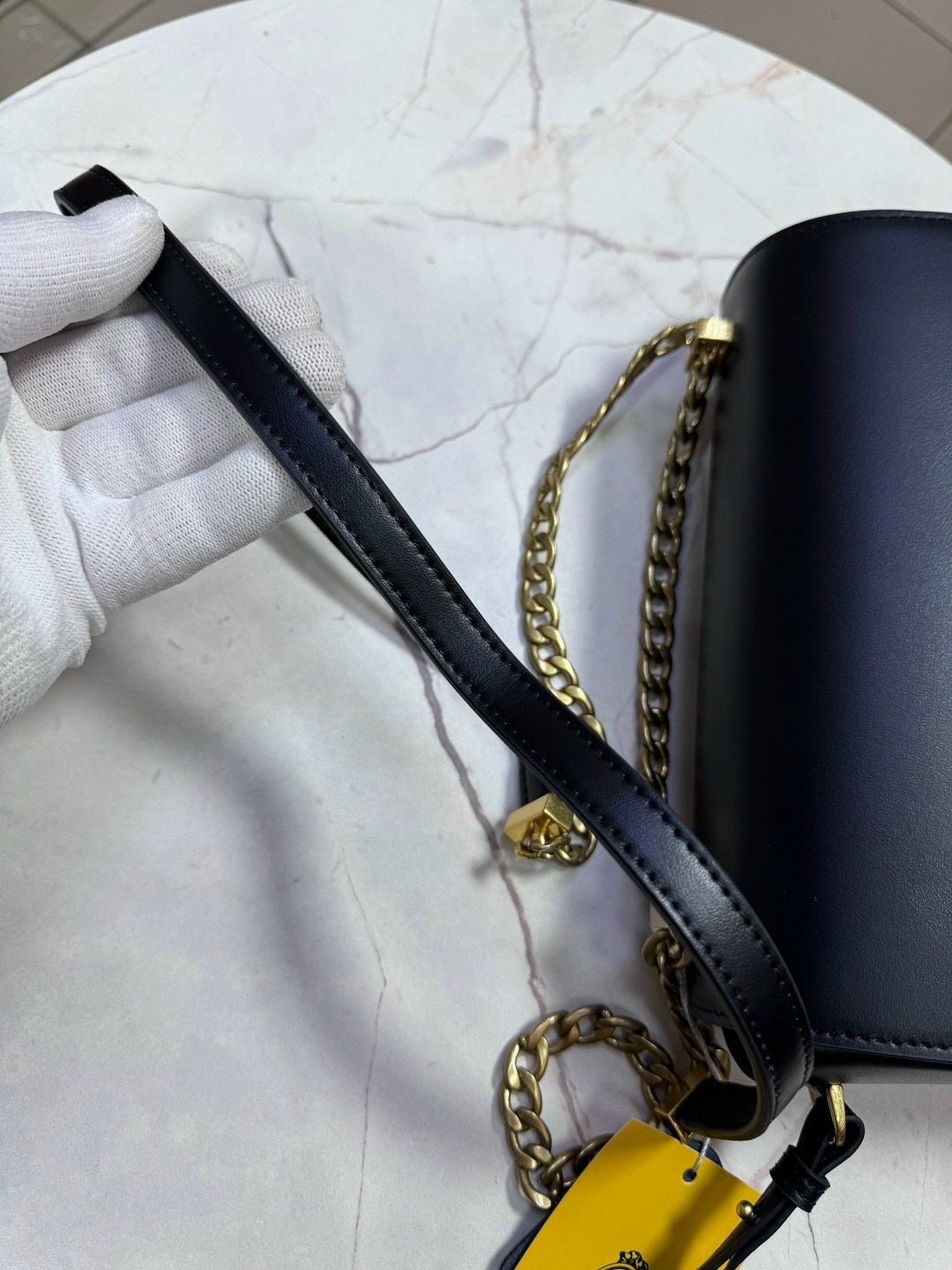 сумка,tod’s сумка багет на плечо,сумка на плечо,сумки модные,сумки женская