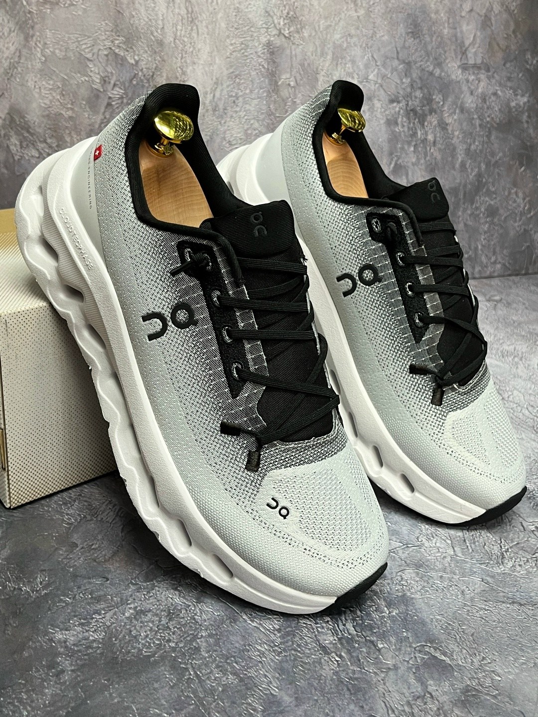 ,кроссовки on cloudtilt черного цвета слоновой кости running, спортивная,кроссовки,кроссовки повседневные