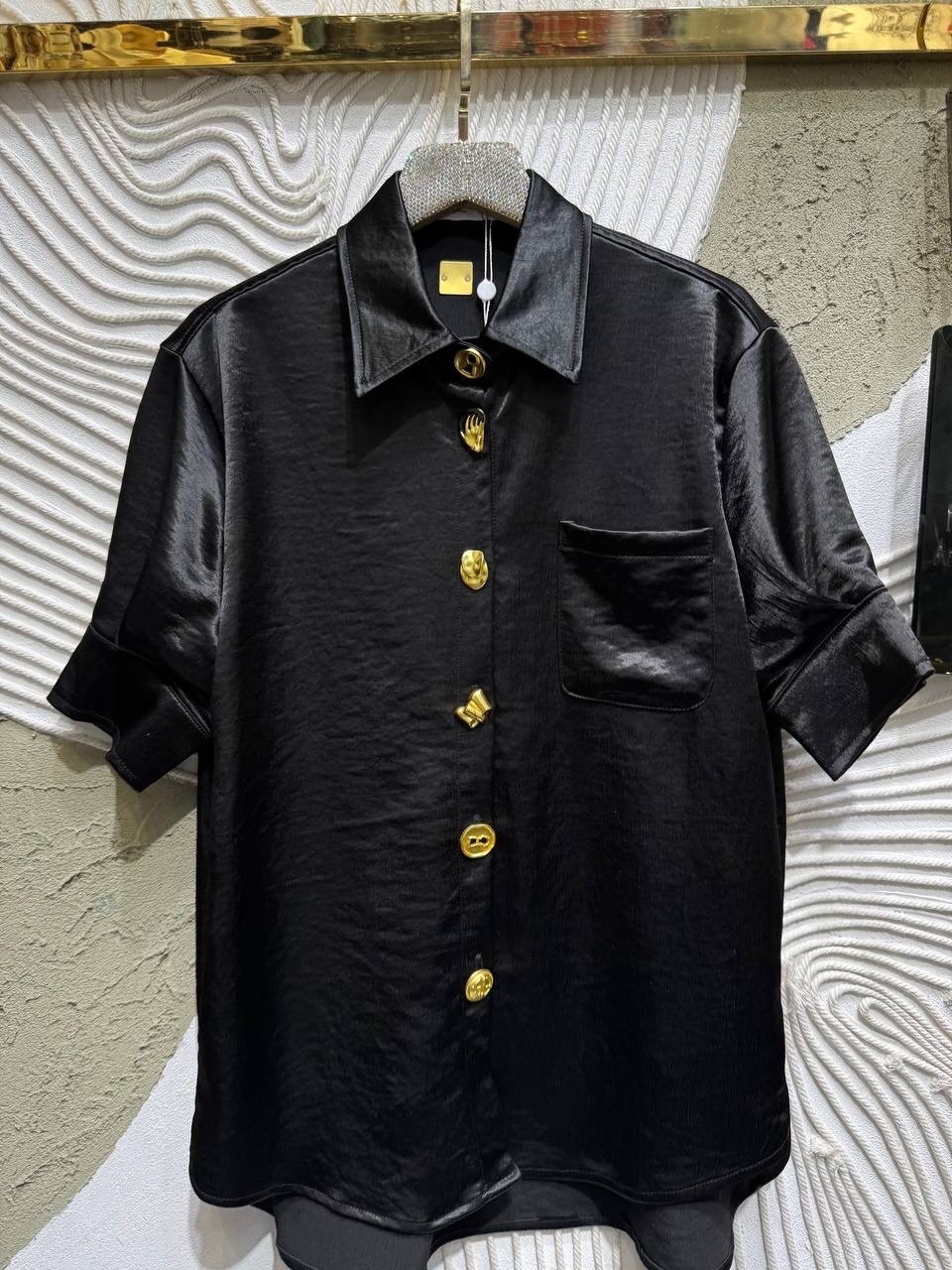 шелковый костюм в пижамном стиле женский брючный,шелковый костюм женский брючный с рубашкой пижамный viki,костюм в пижамном стиле шелковый черный,шелковый брючный костюм вечерний,пижама женская шелков