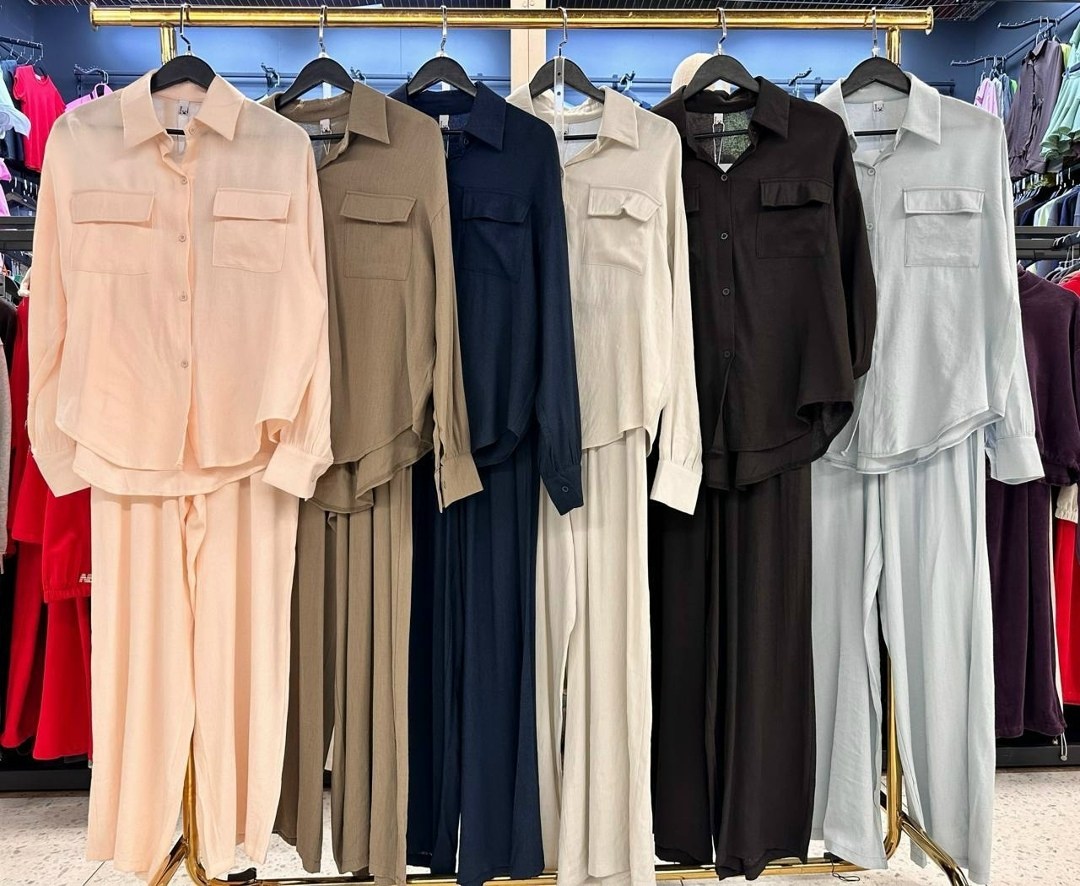 костюм женский льняной летний комплект рубашка и брюки бежевый,брючный костюм,стильные костюмы,льняной костюм с брюками,костюм молочный