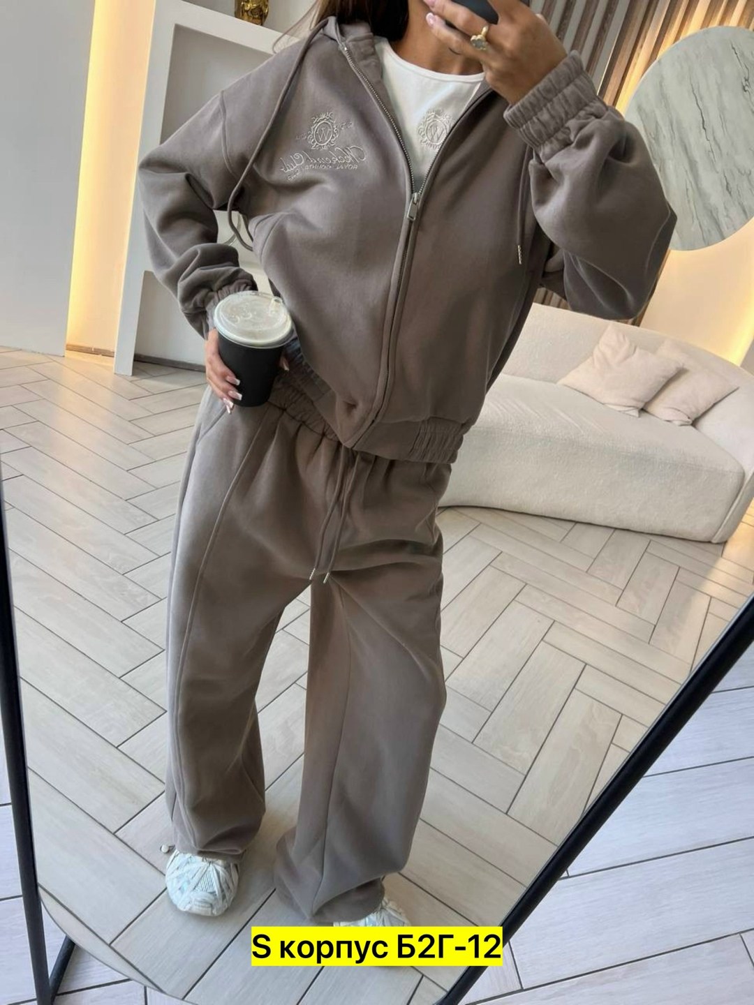 костюм тройка женский,женские костюмы,костюм спортивный,костюм белый,костюм спортивные женские костюмы