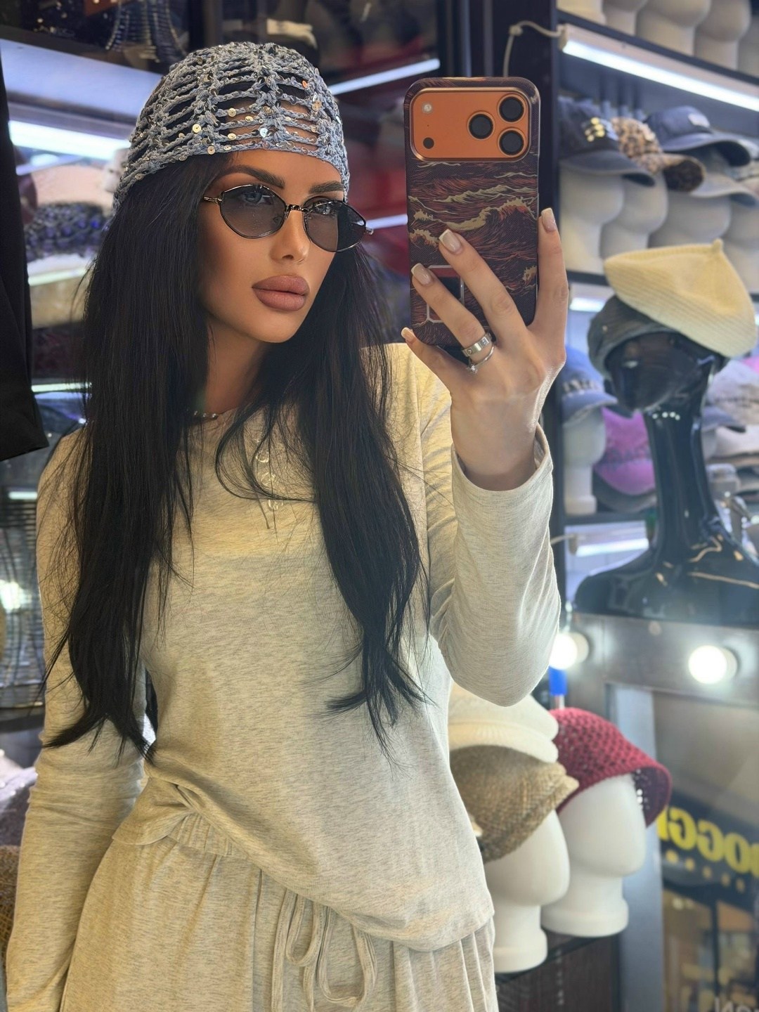 модные головные уборы,модная шапка,шапка женская,шапка для женщин