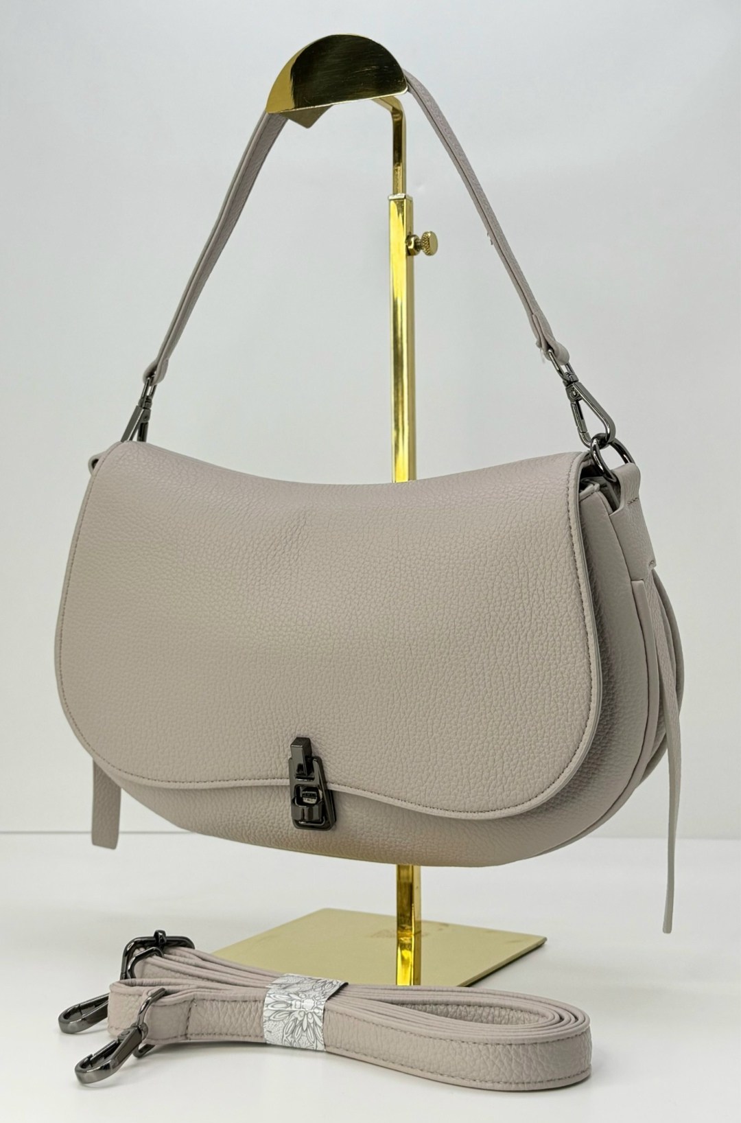 сумка,женская сумка,черная женская сумка,черная сумка,coccinelle сумка