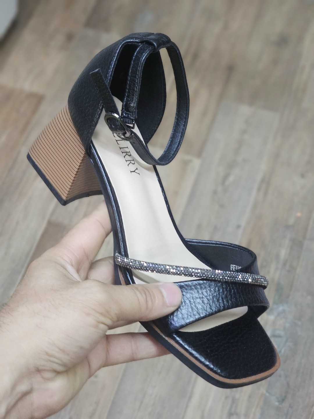 женские босоножки,босоножки,босоножки на каблуках,стильные босоножки,босоножки летние