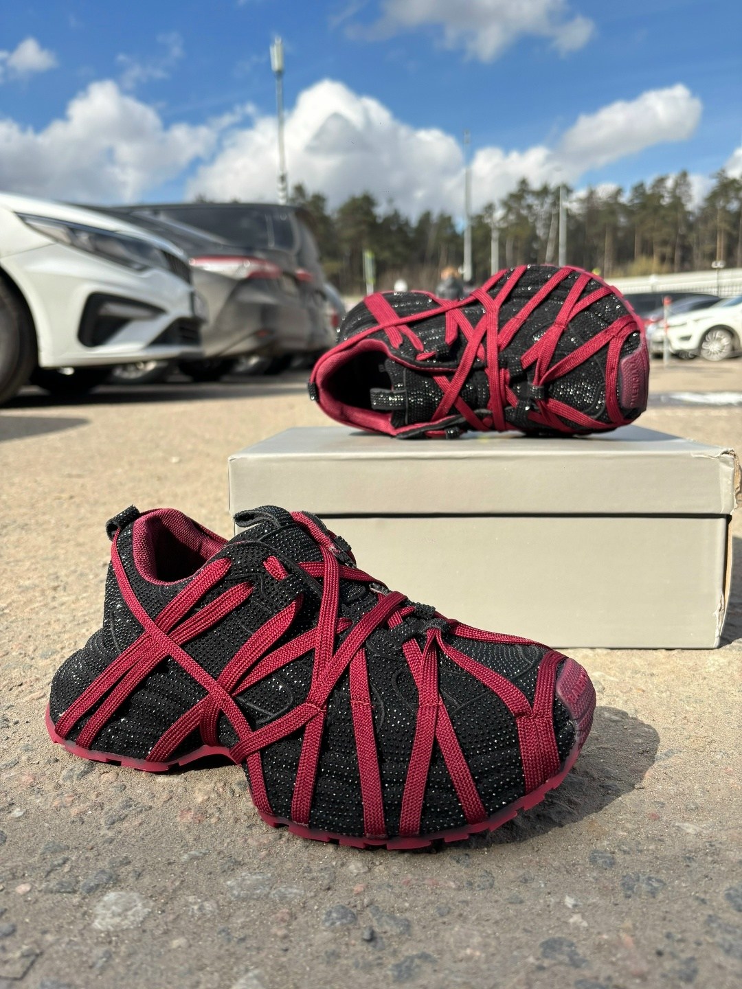 ,кроссовки,женские кроссовки,спортивная ,женская