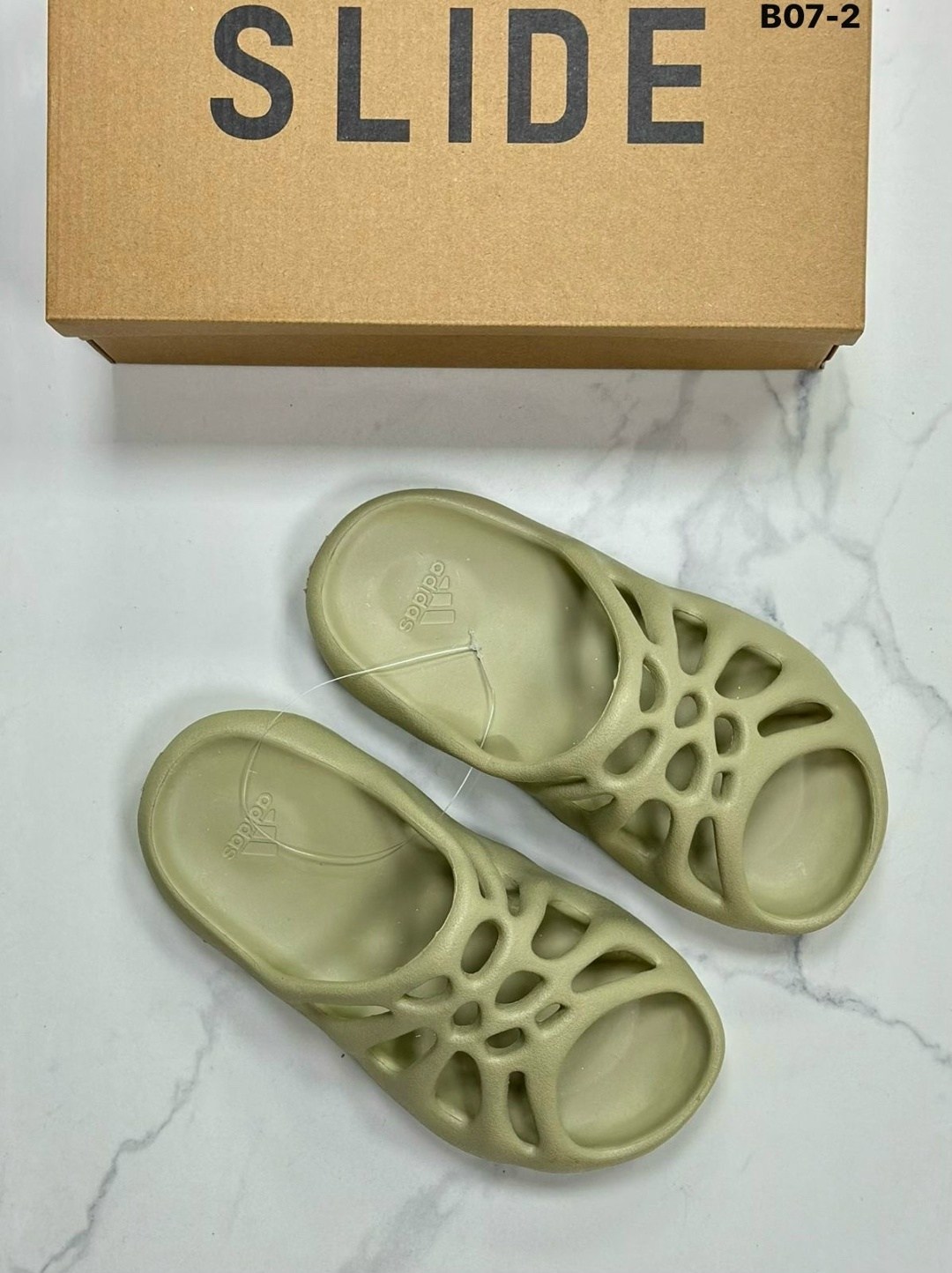 adidas yeezy foam runner stone sage,adidas yeezy foam runner,adidas yeezy 450 slide,adidas yeezy foam,adidas yeezy foam runner mx