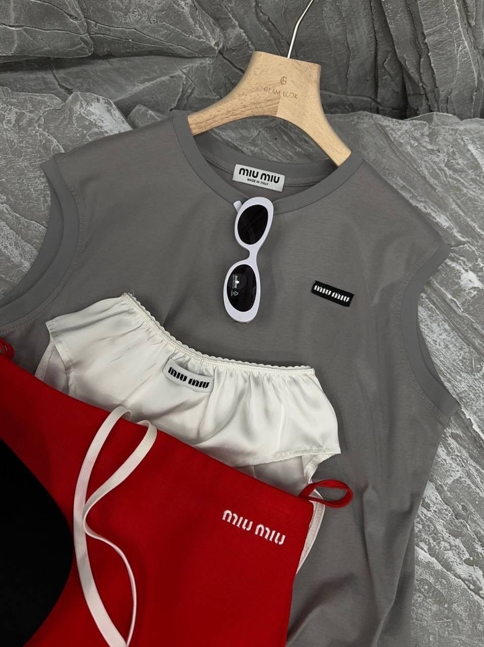 стильные наряды,футболка стильная,,женская футболка