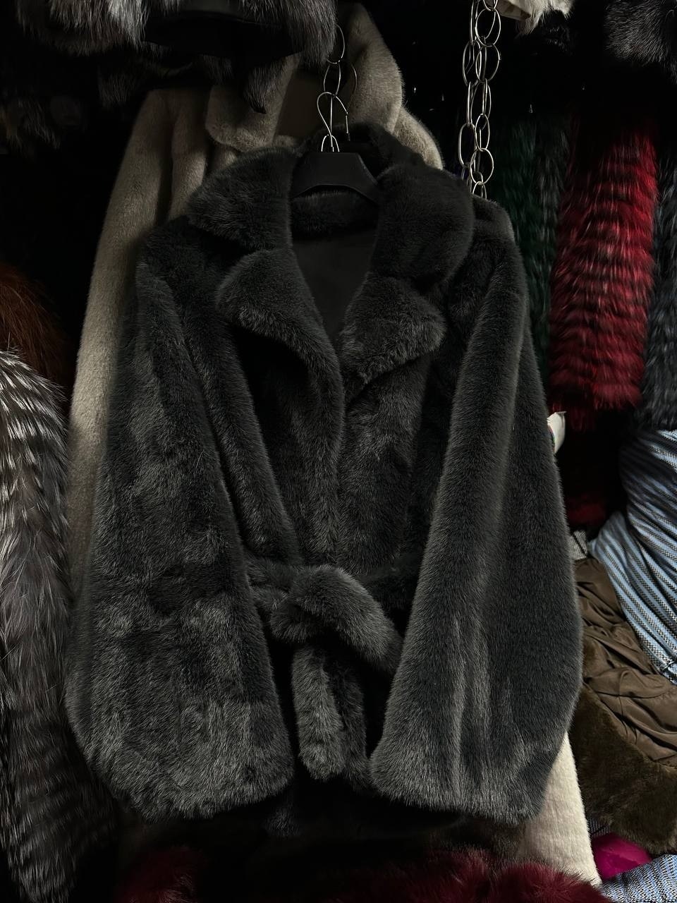 шуба модная,женская верхняя одежда шуба,шуба норковая,шуба,шуба искусственная женская короткая victoria furs