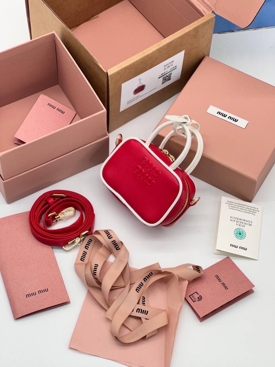 сумка miu miu,сумка женская miu miu,сумка,сумки миу миу,сумка женская