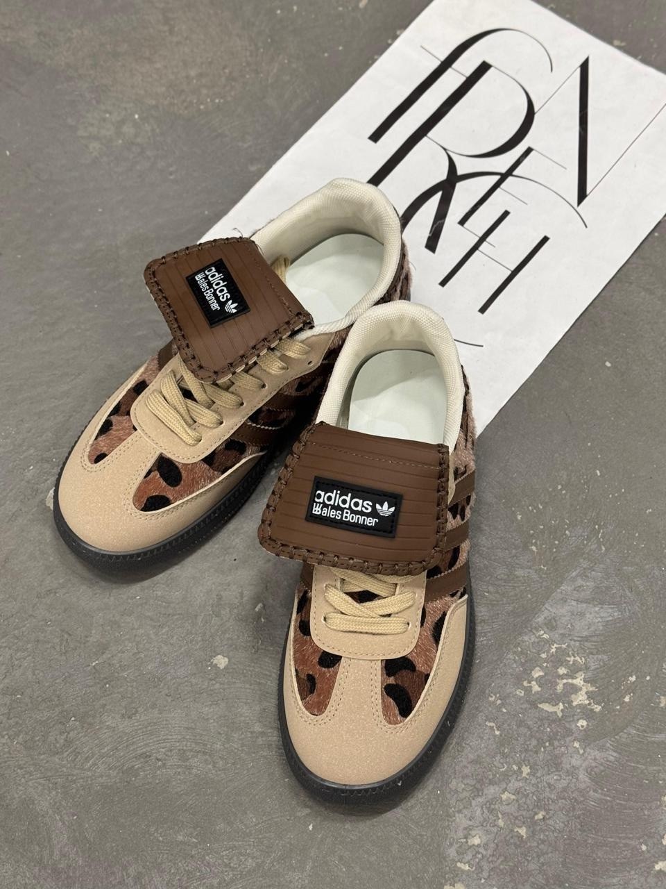 ,кроссовки адидас леопардовые,кроссовки adidas,адидас леопардовые,кроссовки леопардовые