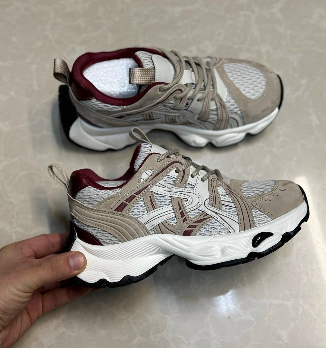 женские кроссовки,кроссовки balenciaga,массивные кроссовки,,спортивная