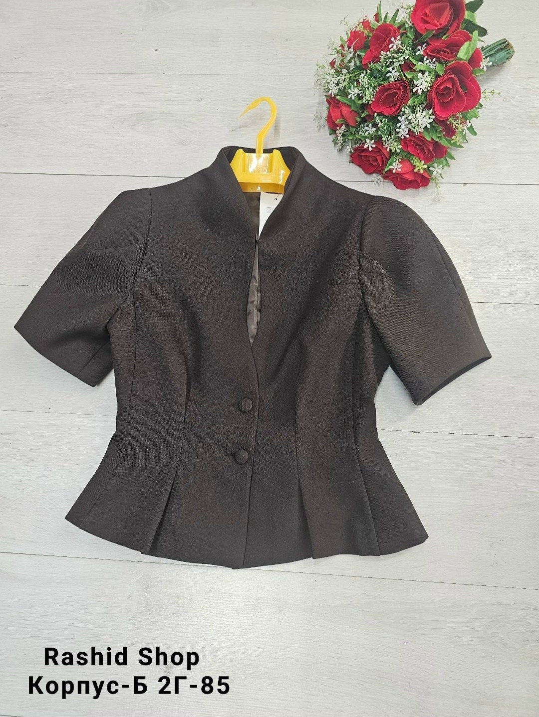 жакет,жакет классический,деловой костюм женский,женские костюмы,жакет женские